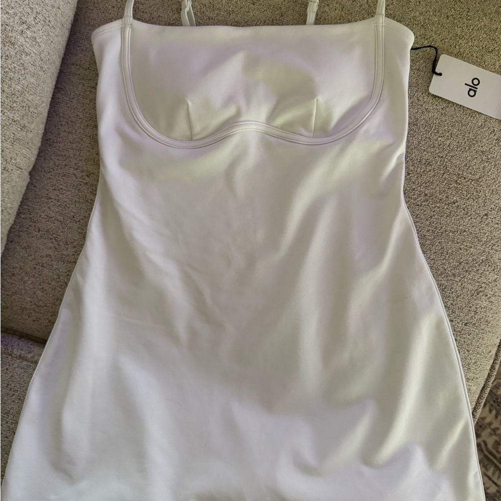 ALO Airbrush Streamlined Dress in White. Size Medium. NWT!